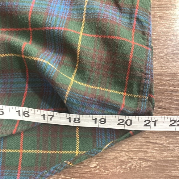 Vintage GH Bass & Co Green Plaid Button Down Long Sleeved Flannel Small EUC - Picture 7 of 7